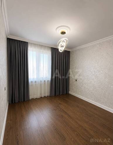 Продаётся 3-комн. вторичка 68 м², м. Ази Асланов, photo 4 from 13