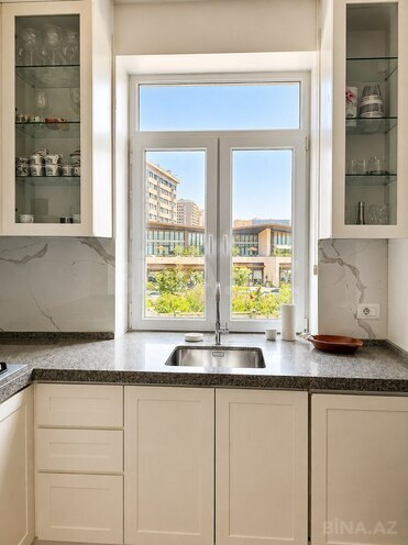 Сдаётся 2-комн. вторичка 82 м², Хатаинский р., photo 5 from 7