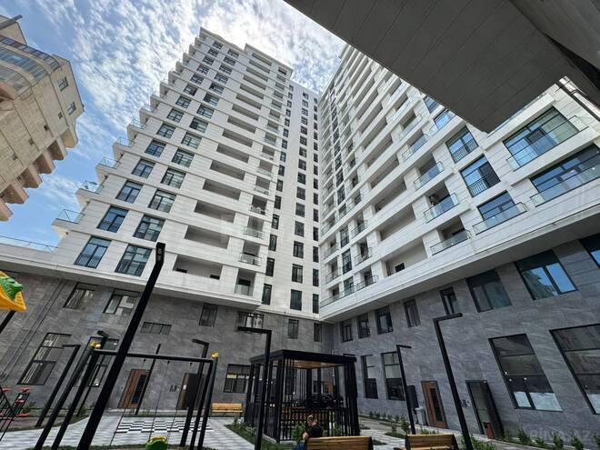 Продаётся 3-комн. новостройка 137 м², Насиминский  р., photo 4 from 19