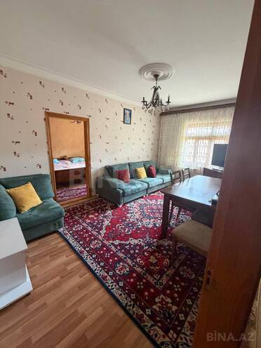 Satılır 5 otaqlı köhnə tikili 110 m², Yeni Günəşli q., photo 3 from 15
