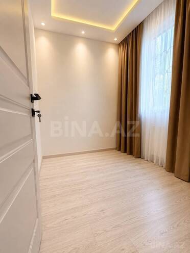 Продаётся 3-комн. вторичка 45 м², м. Гянджлик, photo 1 from 22