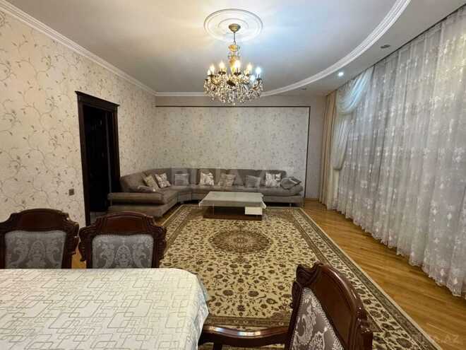 Продаётся 3-комн. новостройка 136 м², м. Элмляр Академиясы, photo 1 from 11