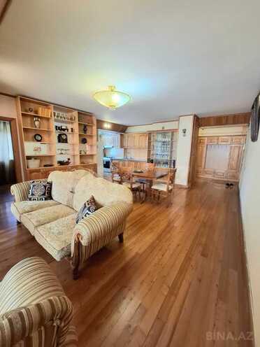 Satılır 3 otaqlı köhnə tikili 70 m², 28 May m., photo 3 from 21