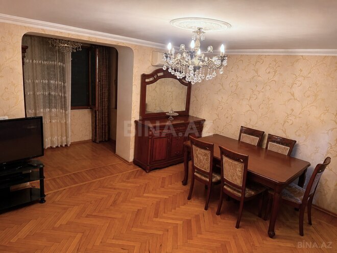 Satılır 3 otaqlı köhnə tikili 80 m², 20 Yanvar m., photo 3 from 14