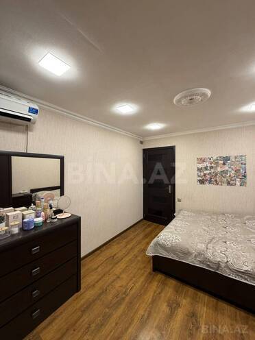 Продаётся 3-комн. вторичка 70 м², Хатаинский р., photo 15 from 19