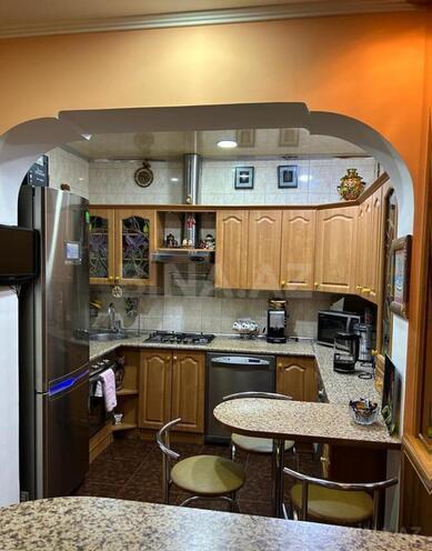 Продаётся 3-комн. вторичка 90 м², м. Азадлыг проспекти, photo 17 from 22