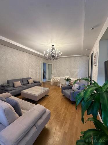 Продаётся 4-комн. новостройка 178 м², Ясамальский р., photo 4 from 17