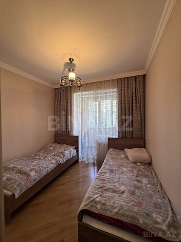 Продаётся 3-комн. вторичка 80 м², м. Ази Асланов, photo 14 from 20