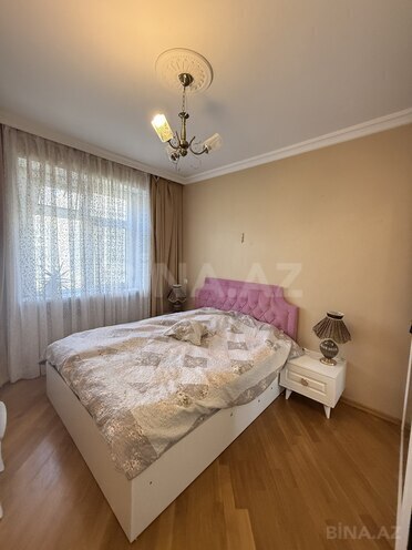 Продаётся 3-комн. вторичка 80 м², м. Ази Асланов, photo 11 from 20