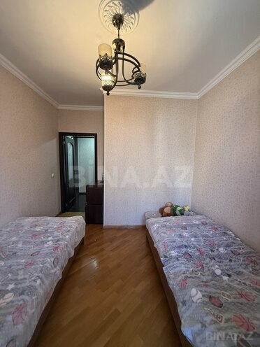 Продаётся 3-комн. вторичка 80 м², м. Ази Асланов, photo 13 from 20