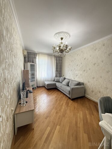 Продаётся 3-комн. вторичка 80 м², м. Ази Асланов, photo 4 from 20