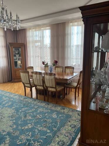 Продаётся 4-комн. новостройка 185 м², м. Иншаатчылар, photo 1 from 16