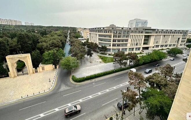Satılır 2 otaqlı köhnə tikili 36 m², Elmlər Akademiyası m., photo 1 from 14