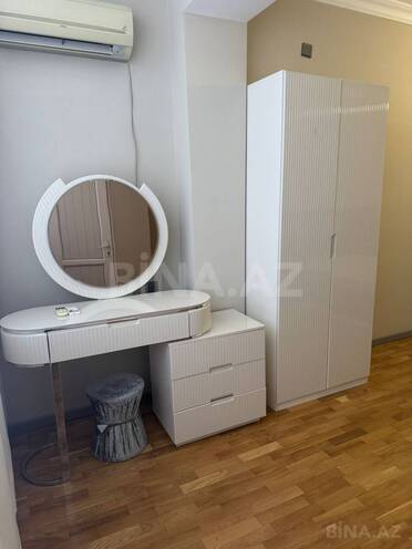 Сдаётся 3-комн. новостройка 110 м², м. 8 ноября, photo 7 from 11