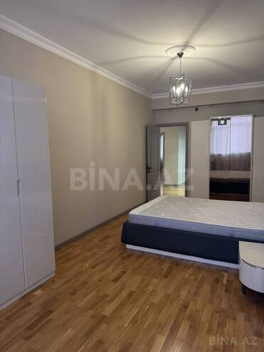 Сдаётся 3-комн. новостройка 110 м², м. 8 ноября, photo 3 from 11
