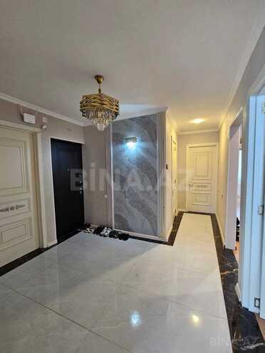 Satılır 4 otaqlı köhnə tikili 120 m², İnşaatçılar m., photo 8 from 17