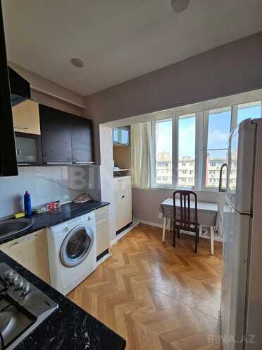 Satılır 4 otaqlı köhnə tikili 120 m², İnşaatçılar m., photo 6 from 17