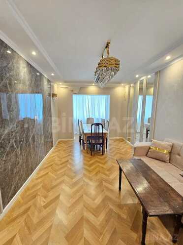 Satılır 4 otaqlı köhnə tikili 120 m², İnşaatçılar m., photo 4 from 17