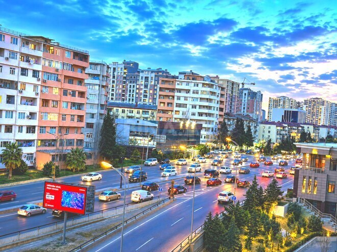 Satılır 3 otaqlı köhnə tikili 90 m², Qara Qarayev m., photo 1 from 32
