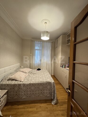 Satılır 3 otaqlı köhnə tikili 77 m², 28 May m., photo 4 from 11