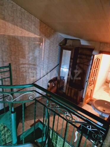 Satılır 8 otaqlı köhnə tikili 280 m², 28 May m., photo 20 from 23