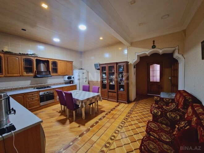 Satılır 8 otaqlı köhnə tikili 280 m², 28 May m., photo 12 from 23