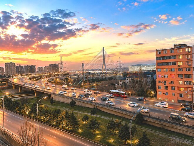 Satılır 3 otaqlı köhnə tikili 90 m², Qara Qarayev m., photo 3 from 32
