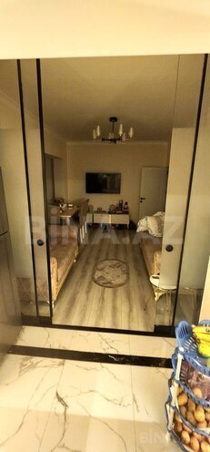 Satılır 3 otaqlı köhnə tikili 65 m², 8-ci mikrorayon q., photo 1 from 22