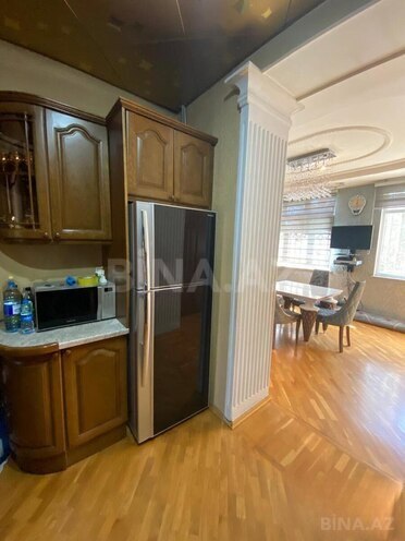 İcarəyə verilir 3 otaqlı köhnə tikili 130 m², Elmlər Akademiyası m., photo 8 from 14