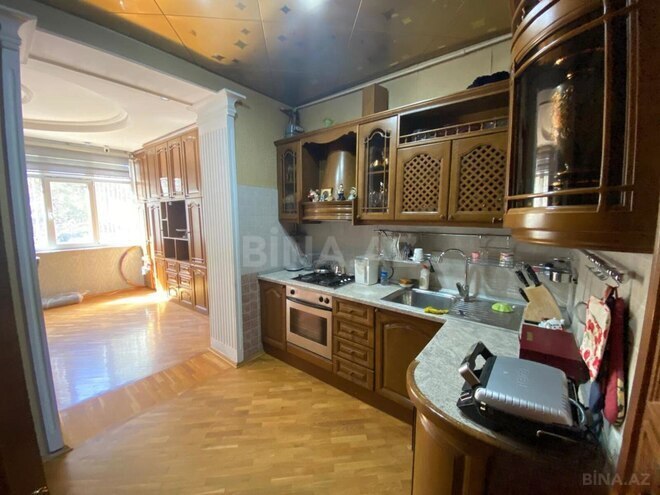 İcarəyə verilir 3 otaqlı köhnə tikili 130 m², Elmlər Akademiyası m., photo 9 from 14