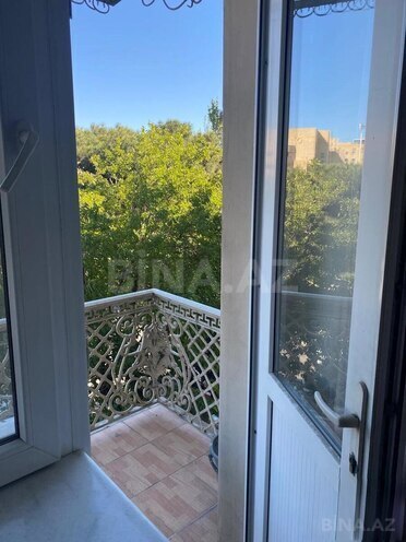 İcarəyə verilir 3 otaqlı köhnə tikili 130 m², Elmlər Akademiyası m., photo 1 from 14