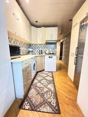 İcarəyə verilir 2 otaqlı köhnə tikili 60 m², Elmlər Akademiyası m., photo 7 from 12