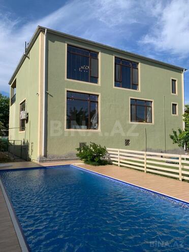 Satılır 7 otaqlı həyət evi/bağ evi 900 m², Novxanı q., photo 1 from 32