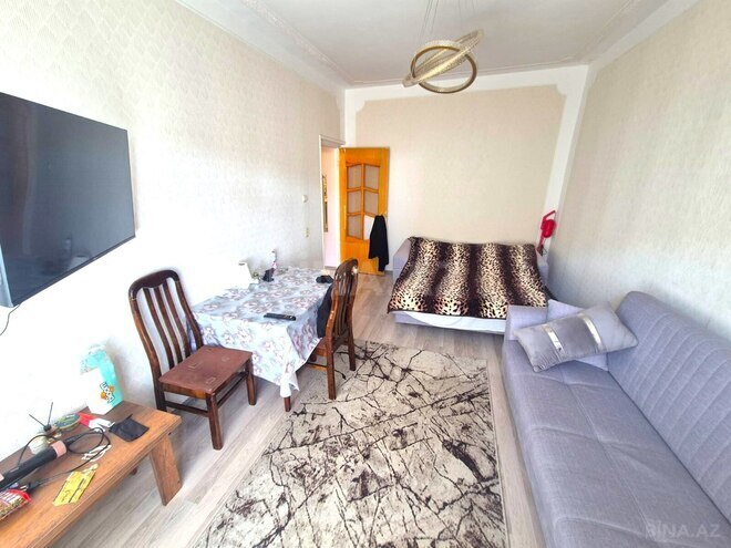 Satılır 1 otaqlı köhnə tikili 45 m², Yeni Günəşli q., photo 3 from 15