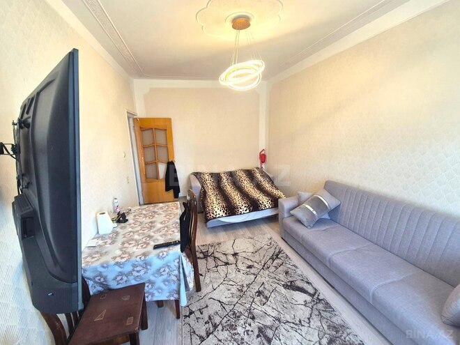 Satılır 1 otaqlı köhnə tikili 45 m², Yeni Günəşli q., photo 5 from 15