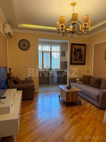 Продаётся 3-комн. новостройка 80 м², м. Иншаатчылар, photo 6 from 17