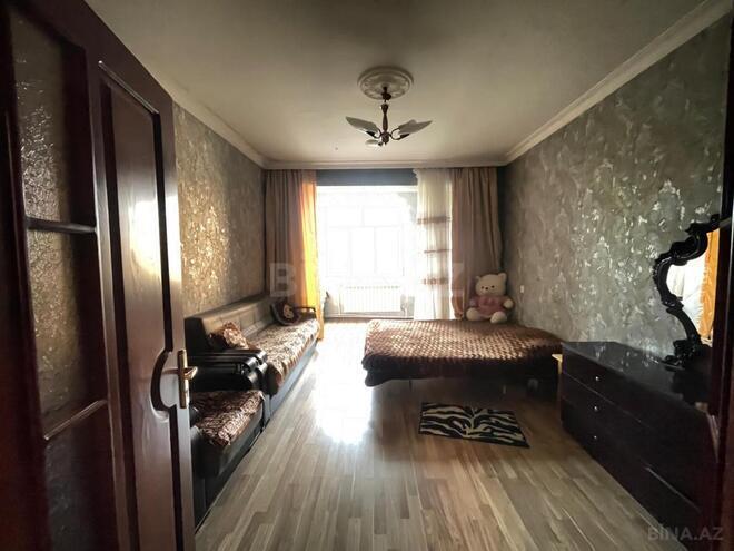 Satılır 4 otaqlı köhnə tikili 100 m², Xalqlar Dostluğu m., photo 4 from 23