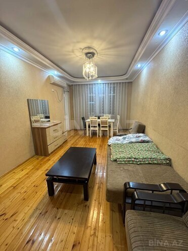 Сдаётся 2-комн. новостройка 60 м², м. Ази Асланов, photo 1 from 6
