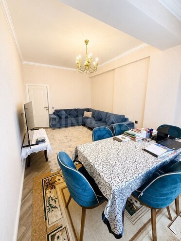 Сдаётся 2-комн. новостройка 95 м², м. Нариман Нариманов, photo 1 from 12