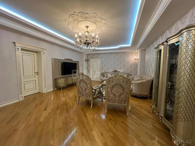 Продаётся 4-комн. новостройка 207 м², м. 8 ноября, photo 3 from 14