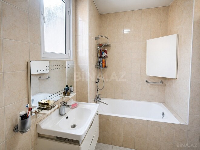 Сдаётся 5-комн. вторичка 190 м², м. Ичеришехер, photo 15 from 18