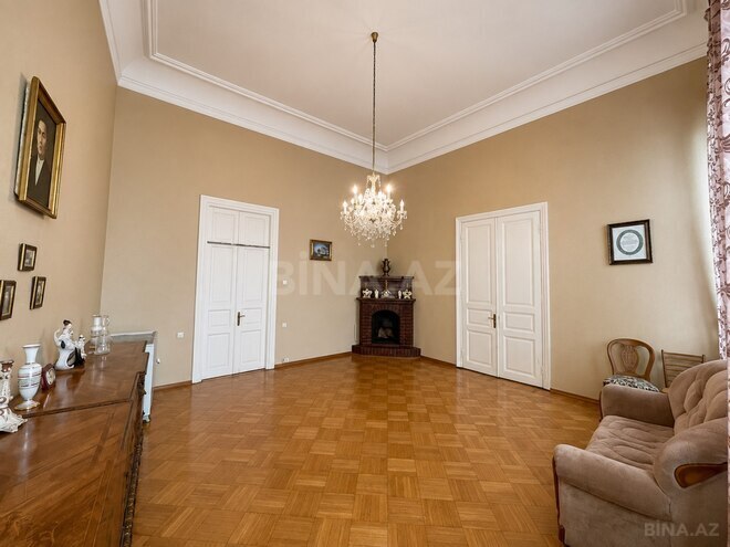 Сдаётся 5-комн. вторичка 190 м², м. Ичеришехер, photo 7 from 18