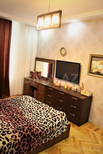 Satılır 3 otaqlı köhnə tikili 84 m², Nizami m., photo 6 from 22