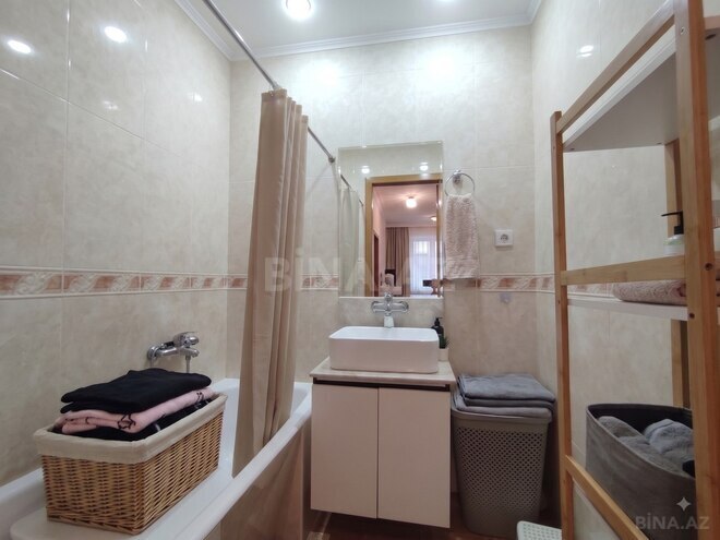 Satılır 3 otaqlı köhnə tikili 78 m², 28 May m., photo 21 from 24