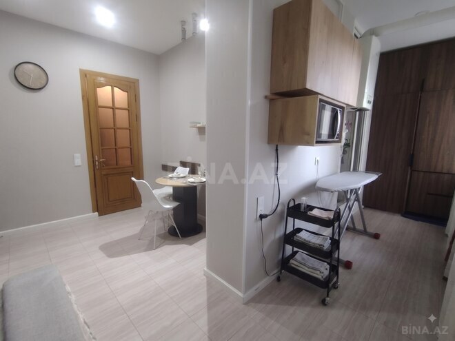 Satılır 3 otaqlı köhnə tikili 78 m², 28 May m., photo 19 from 24