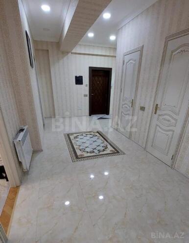 Продаётся 3-комн. новостройка 132 м², м. Иншаатчылар, photo 6 from 8