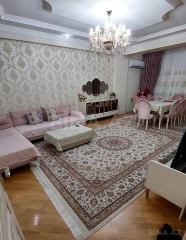 Продаётся 3-комн. новостройка 132 м², м. Иншаатчылар, photo 1 from 8