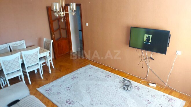 Продаётся 2-комн. вторичка 62 м², м. Нефтчиляр, photo 6 from 12