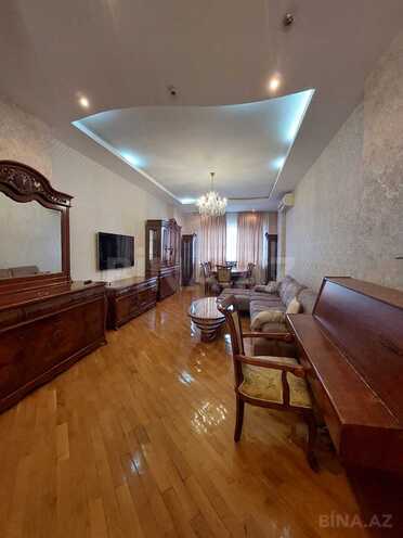 İcarəyə verilir 3 otaqlı yeni tikili 160 m², 28 May m., photo 5 from 15