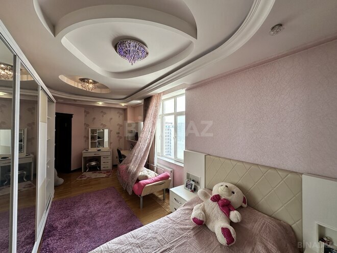 Satılır 5 otaqlı yeni tikili 450 m², 28 May m., photo 22 from 30